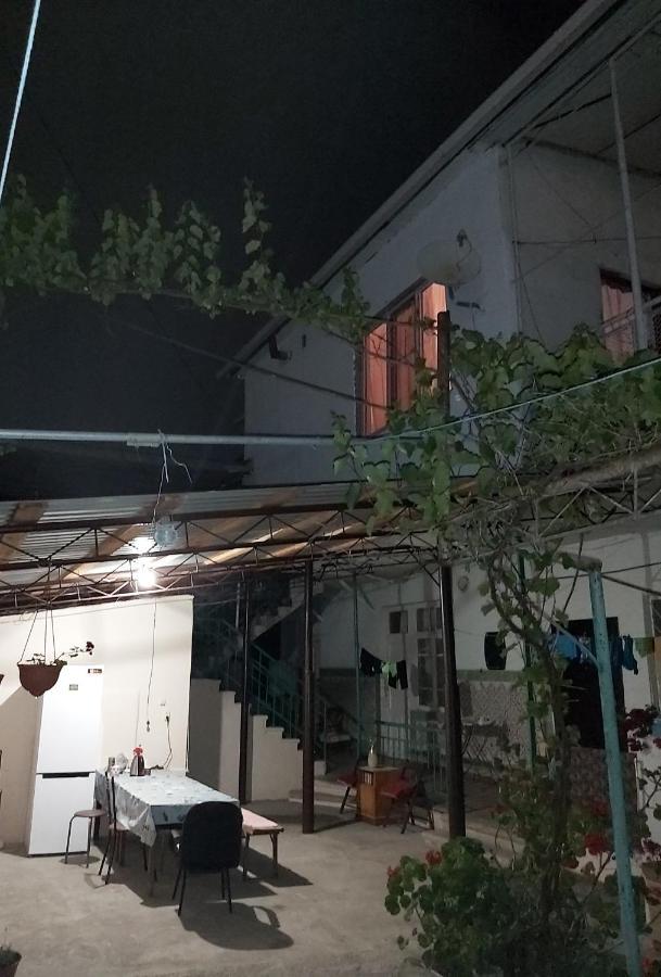 Na Shapsug Guest House Gagra Exterior photo